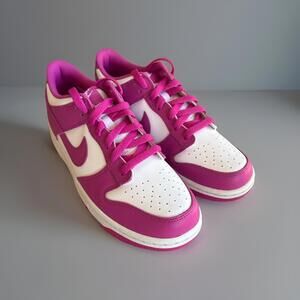 FJ0704 100 Nike Dunk Low Active Fuchsia (GS) (No Box) *